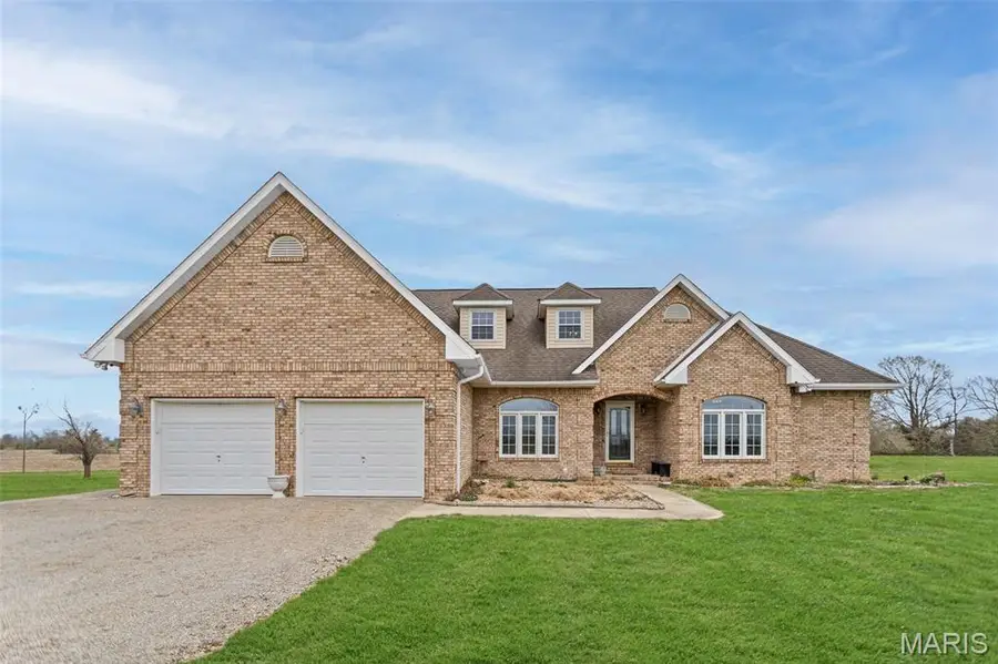 15856 Wendle Road, Godfrey, IL 62035 - #3