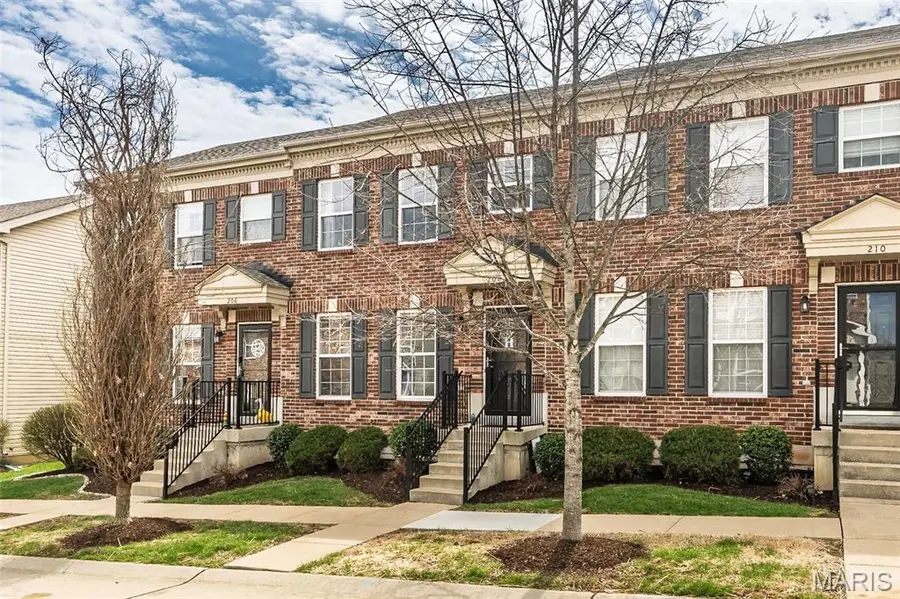 208 Candice Way, Saint Peters, MO 63376 - #2