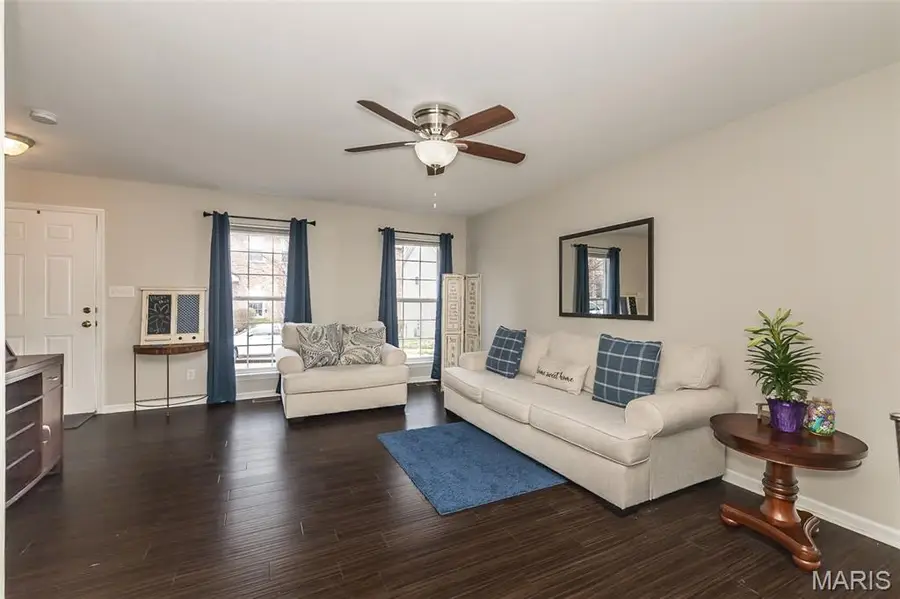 208 Candice Way, Saint Peters, MO 63376 - #3