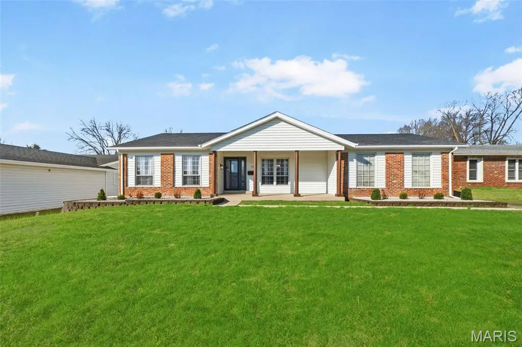 1323 Woodpath Drive, Florissant, MO 63031 - #1