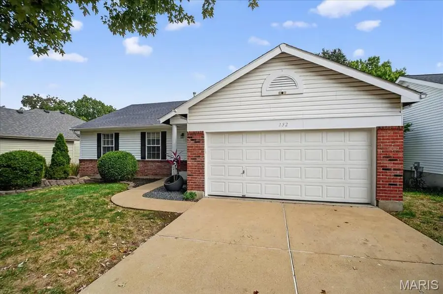 132 Hunters Green Lane, Eureka, MO 63025 - #2