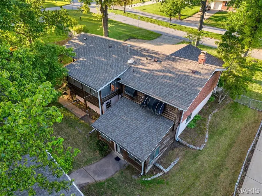 2948 Oldewick Drive, Saint Louis, MO 63129 - #3