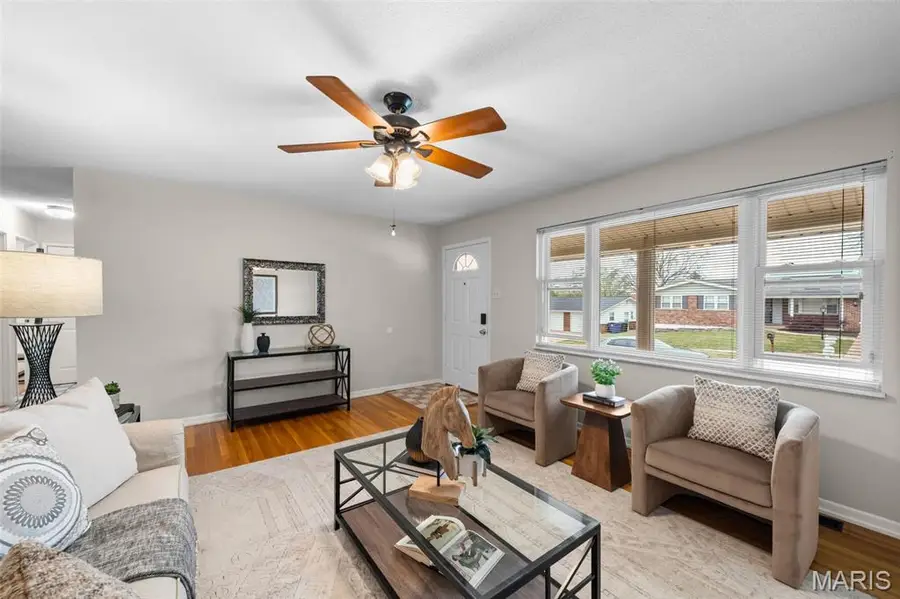 2644 Causeway Drive, Saint Louis, MO 63125 - #3