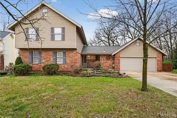 7127 Honey Lane, St Louis, MO 63129