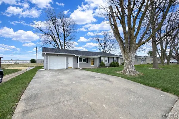 1213 Martha Street, Palmyra, MO 63461