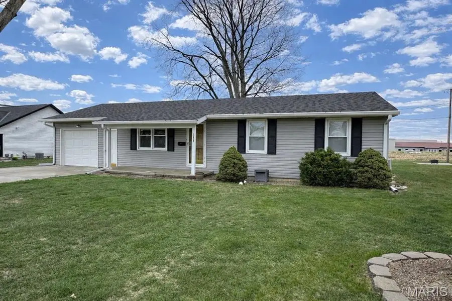 1213 Martha Street, Palmyra, MO 63461 - #2