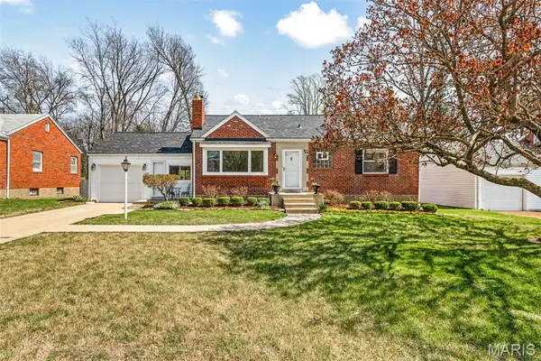 1218 Culverhill Drive, Webster Groves, MO 63119