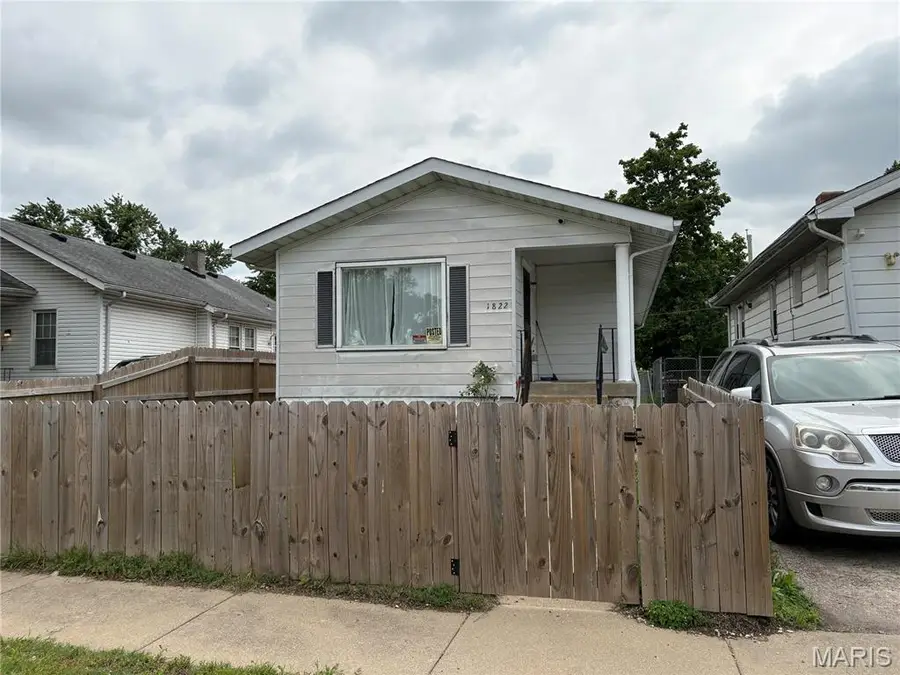 1822 Gaty Avenue, East Saint Louis, IL 62205 - #2