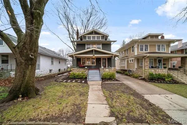 5910 Locust Street, Kansas City, MO 64110