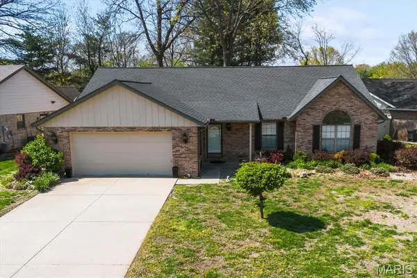 1836 Spruce Hill Drive, Belleville, IL 62221