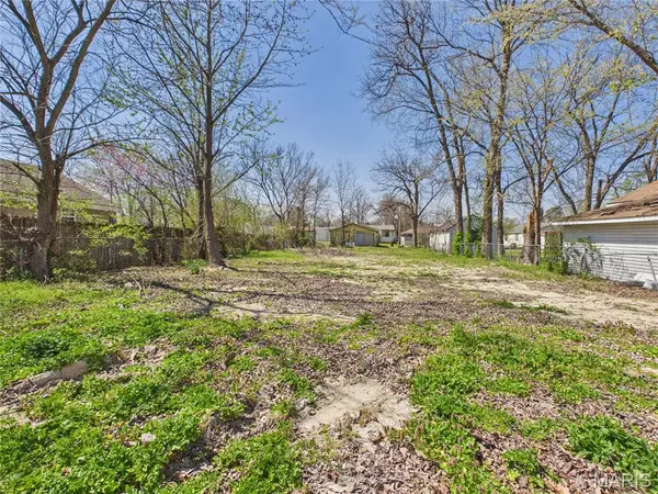 723 N Elm Street, Dexter, MO 63841