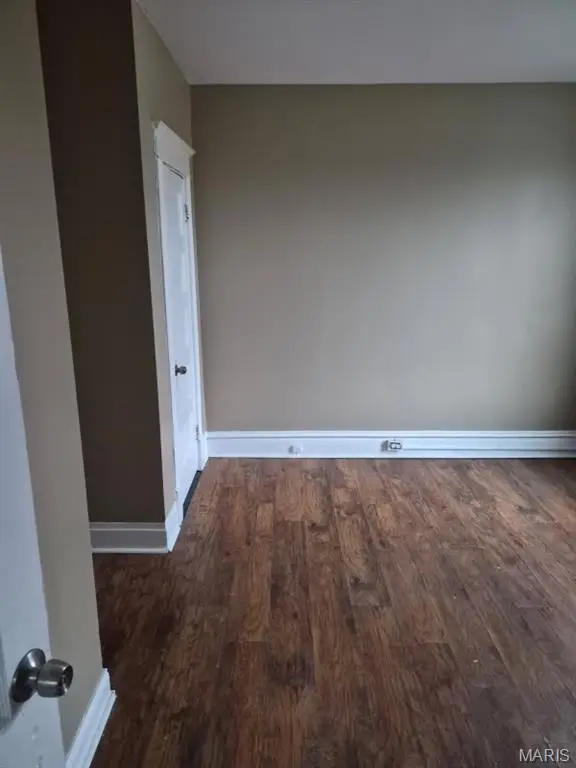 4502 Adelaide Avenue, Saint Louis, MO 63115 - #3