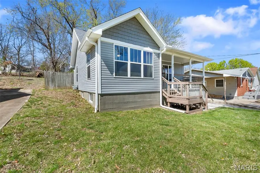 1517 N West End Boulevard, Cape Girardeau, MO 63701 - #3