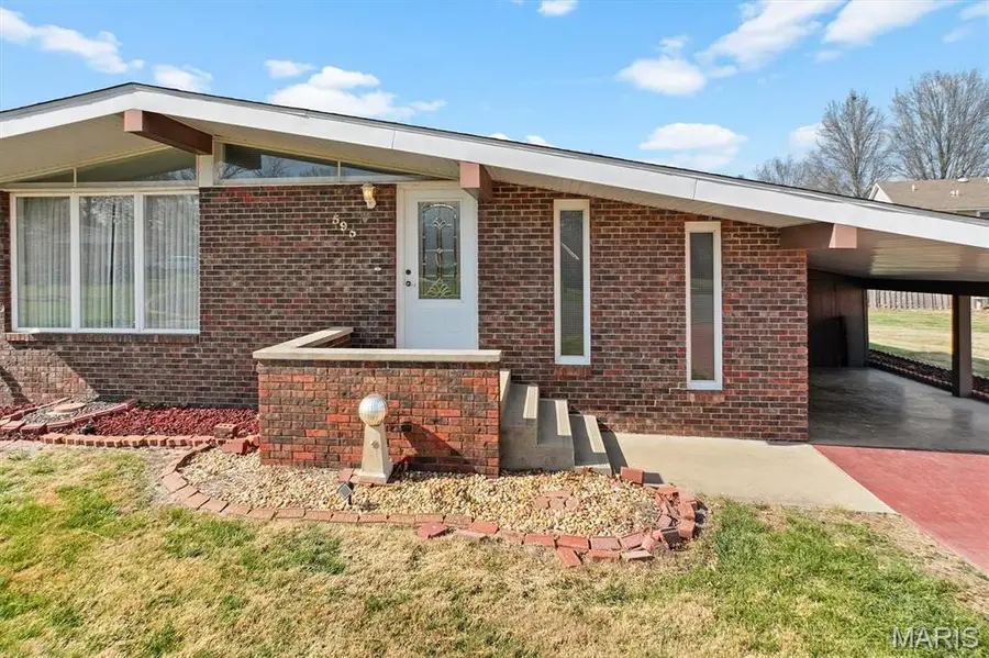 595 W 4th Street, Trenton, IL 62293 - #2