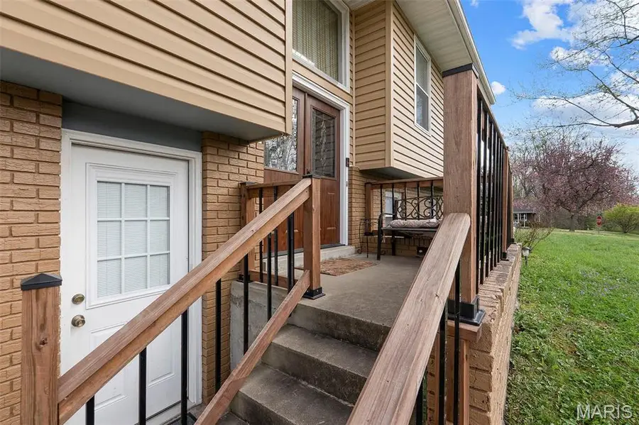 1426 N Clark Avenue, Cape Girardeau, MO 63701 - #3