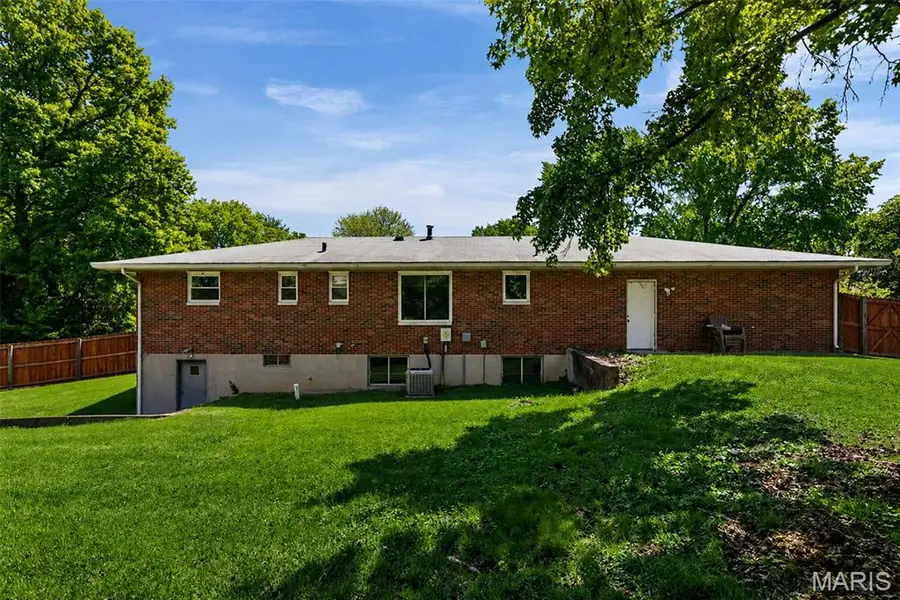 803 Valley Drive, Maryville, IL 62062 - #3