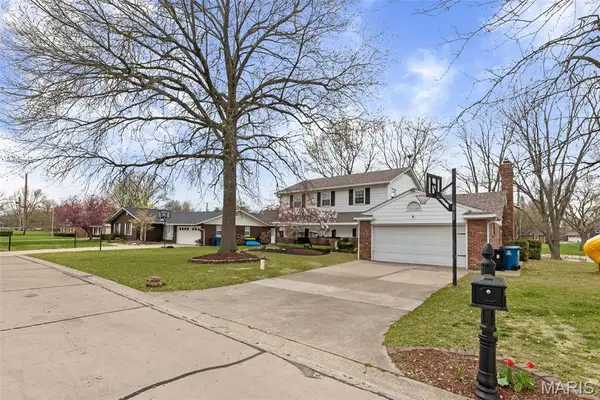 604 Porpoise Drive, Highland, IL 62249