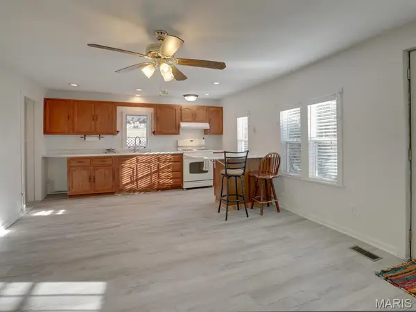 318 W New Street, Palmyra, MO 63461