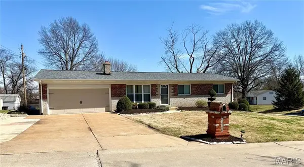 3118 Milissa Lane, St Louis, MO 63125