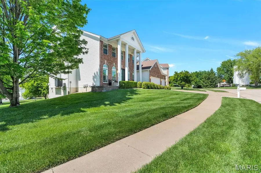 315 Buckington Street, Saint Peters, MO 63376 - #3