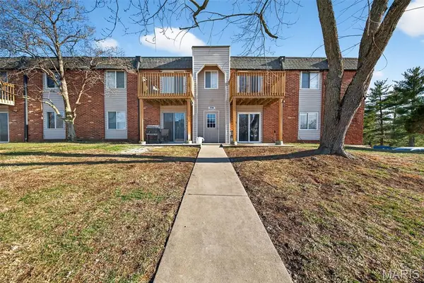5766 Westphalia Lane #B, St Louis, MO 63129
