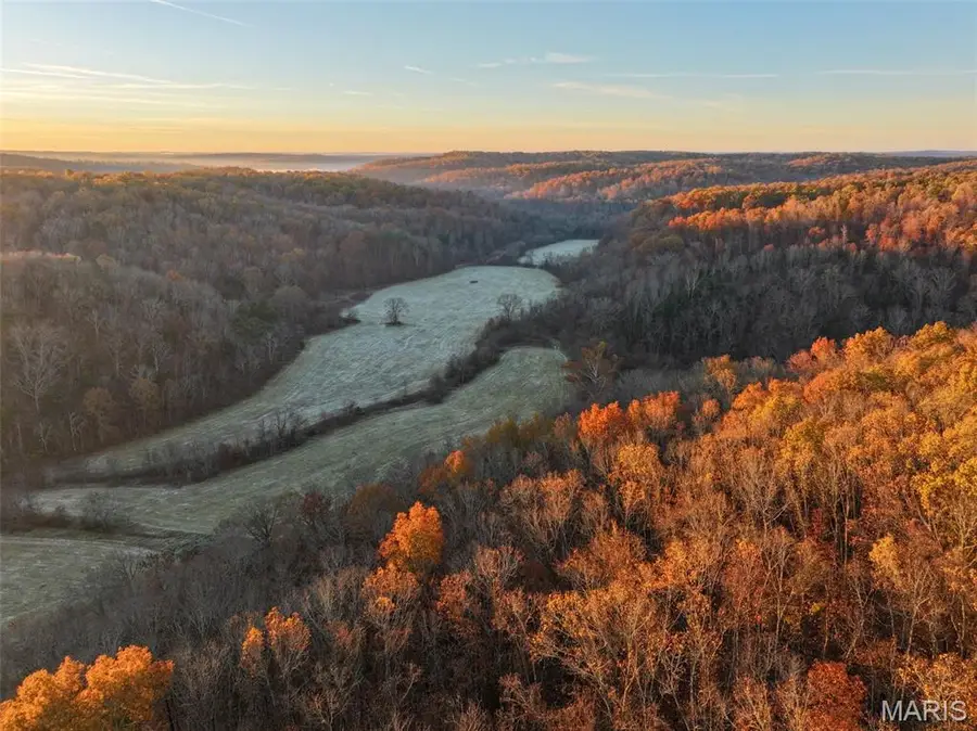 881.3 +/- Highway K, Jadwin, MO 65501 - #2