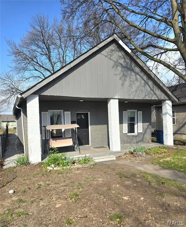 712 Condit Street, Wood River, IL 62095 - #2