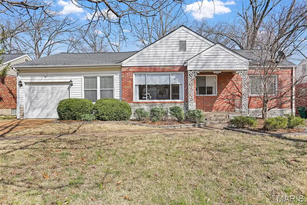 1334 Pinetree Lane, Saint Louis, MO 63119 - #1