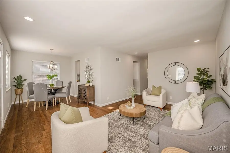 5123 Exeter Avenue, Saint Louis, MO 63119 - #3