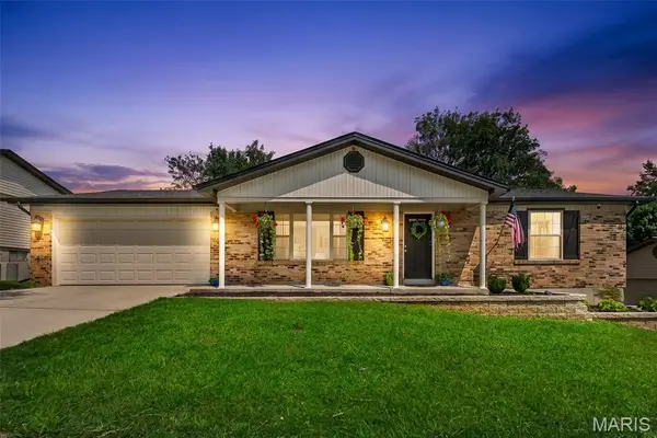 5830 Falcon View Lane, St Louis, MO 63129