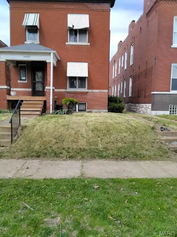 4453 Athlone Avenue, St Louis, MO 63115
