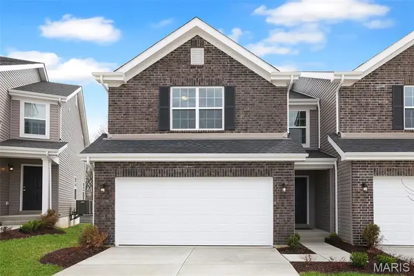 14 Fairmount Grove Drive, St Peters, MO 63376