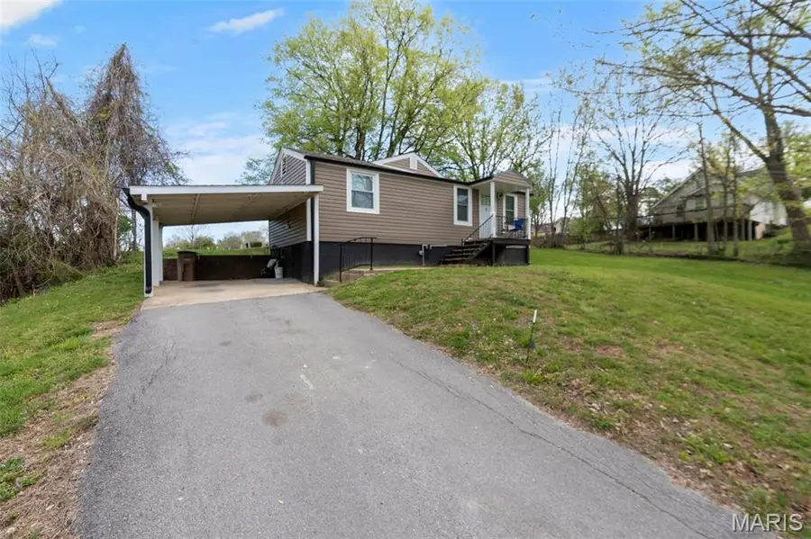 1700 New Madrid, Cape Girardeau, MO 63701 - #3