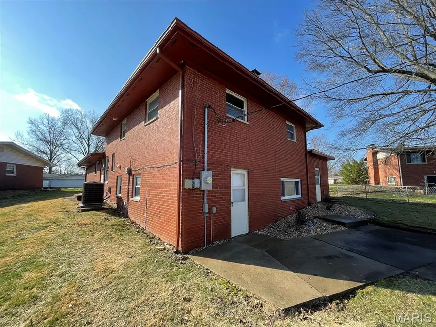 40 Rugby Drive, Belleville, IL 62226 - #3