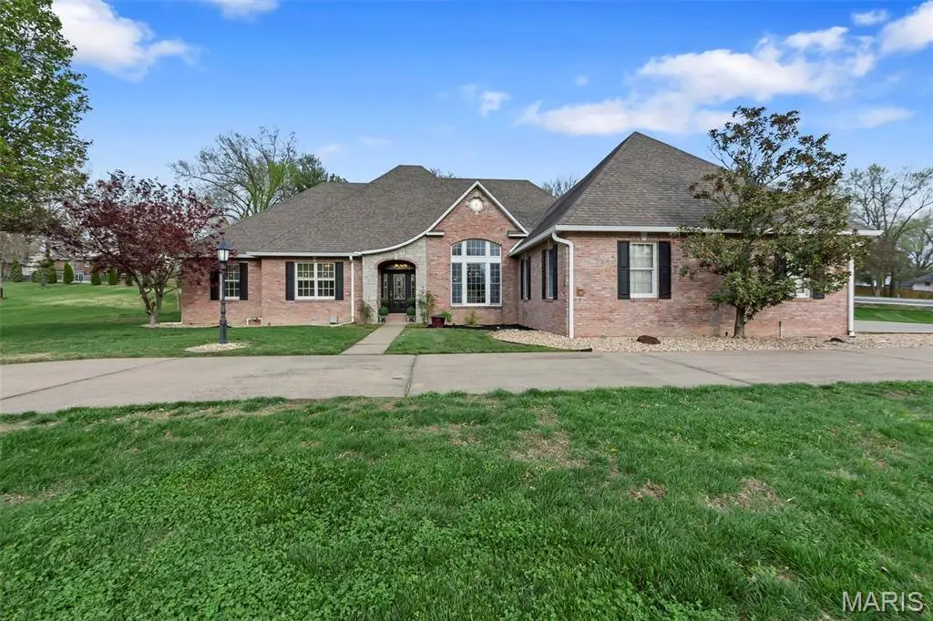 2010 Chesapeake Avenue, Cape Girardeau, MO 63701 - #1