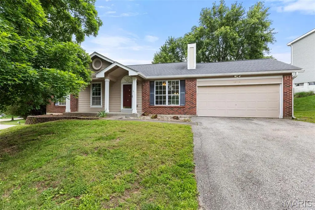 16118 Castlerea Boulevard, Ellisville, MO 63021 - #1