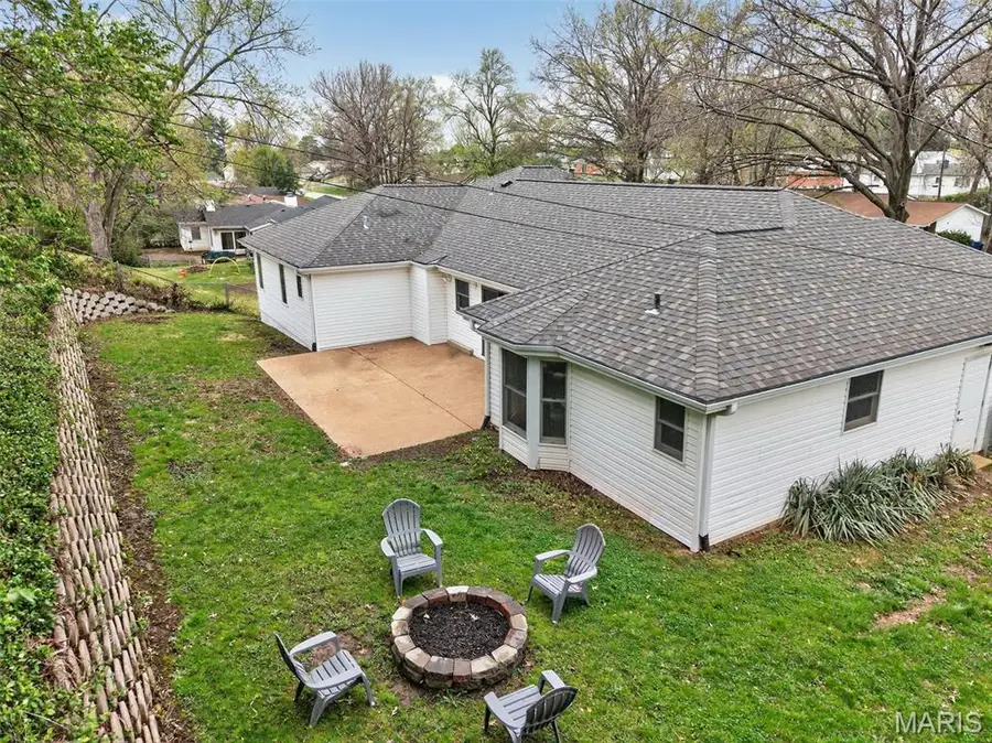 12140 Lake Constance Drive, Saint Louis, MO 63146 - #2