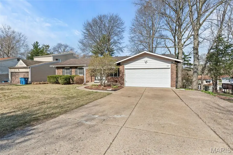 12065 Lavida Avenue, Spanish Lake, MO 63138 - #3
