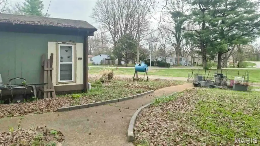 13 Bittersweet Drive, Glen Carbon, IL 62034 - #2