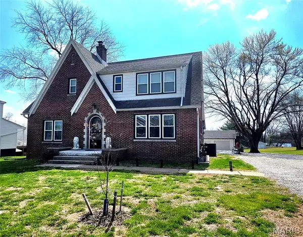 925 Lehmen Drive, Chester, IL 62233