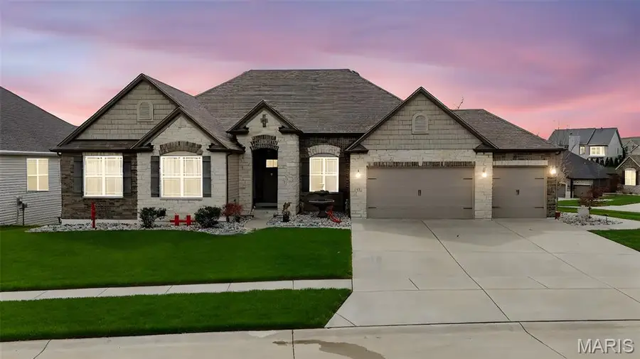 408 Hamlet Court, Lake Saint Louis, MO 63367 - #2