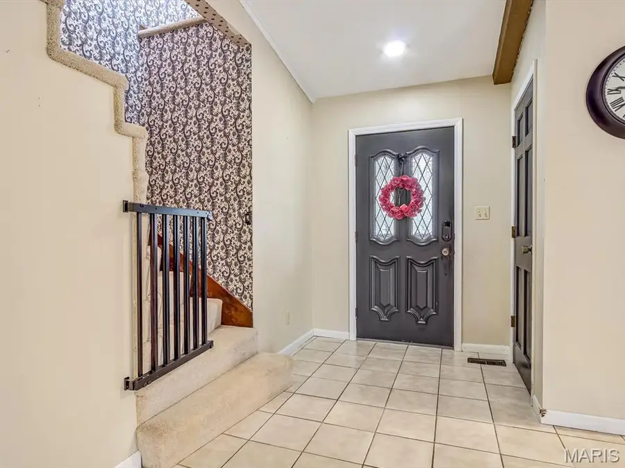 110 Estate Drive, Chester, IL 62233 - #3