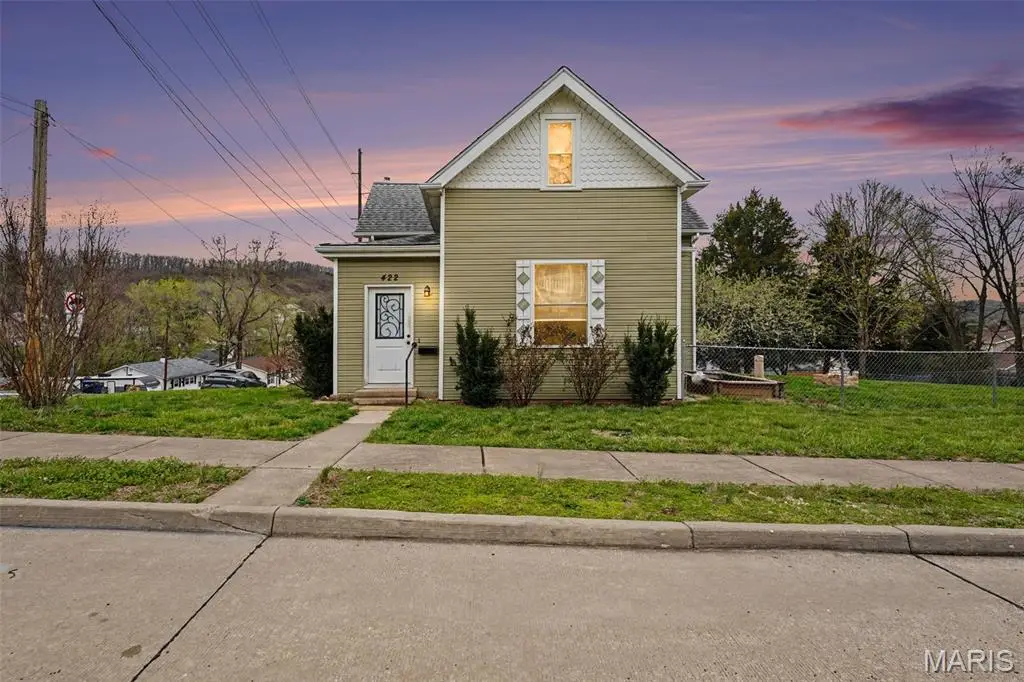 422 N 1st Street, Pacific, MO 63069 - #1