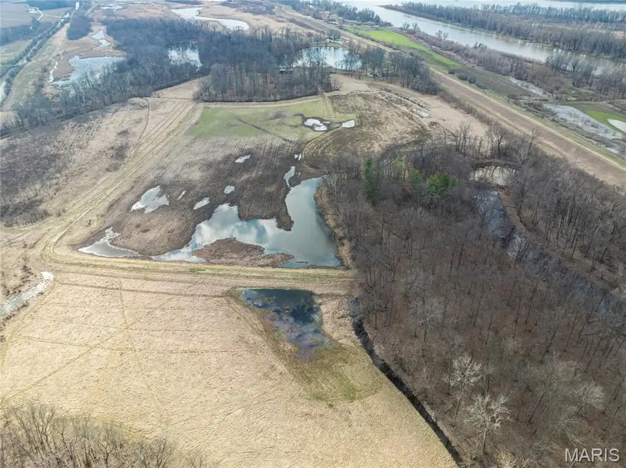 2865 Lim Long Lane, Nebo, IL 62355 - #2