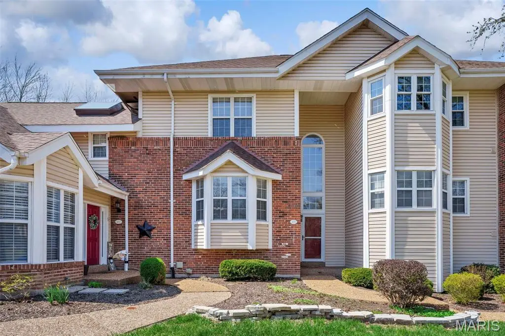 405 Meramec Way #10, Saint Charles, MO 63303 - #1