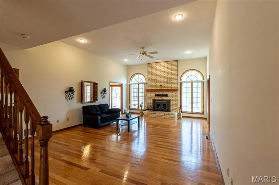 900 Country Lane, Rolla, MO 65401 - #3