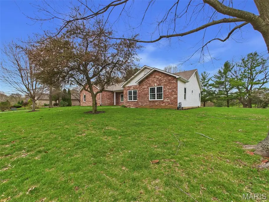 6 Forest Drive, Maryville, IL 62062 - #2