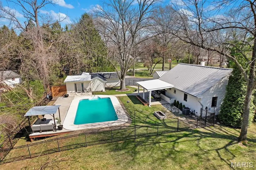 724 Schwarz Road, Edwardsville, IL 62025 - #2