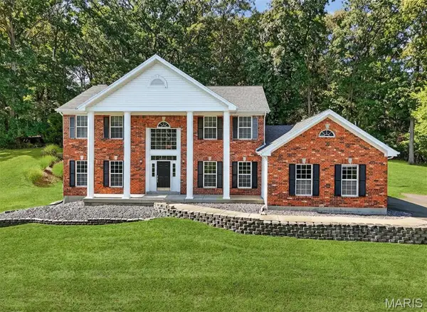 539 Mcbride Pointe Drive, Wildwood, MO 63011