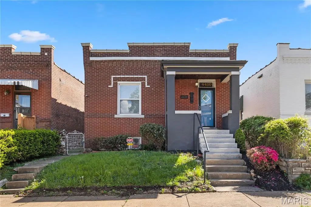 4410 Wallace Street, Saint Louis, MO 63116 - #1